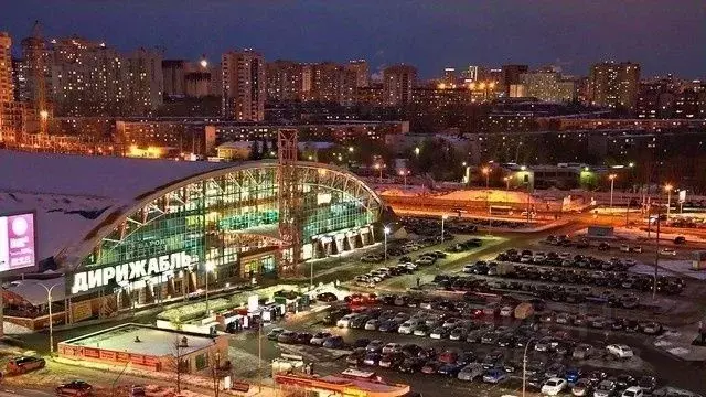 Торговая площадь в Свердловская область, Екатеринбург ул. Академика ... - Фото 1