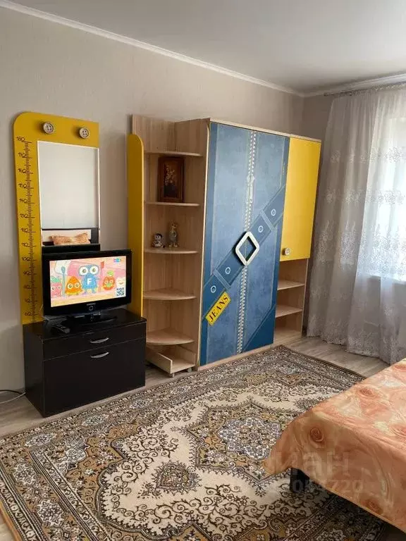 1-к кв. Белгородская область, Старый Оскол Дубрава мкр, 1 кв-л, 22 ... - Фото 0
