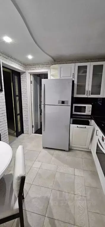 2-к кв. Крым, Симферополь ул. Караимская, 46 (47.0 м) - Фото 2