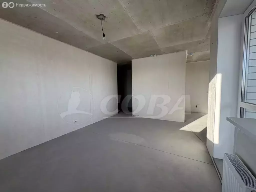 Квартира-студия: Тюмень, Дамбовская улица, 29к3 (33.8 м) - Фото 2