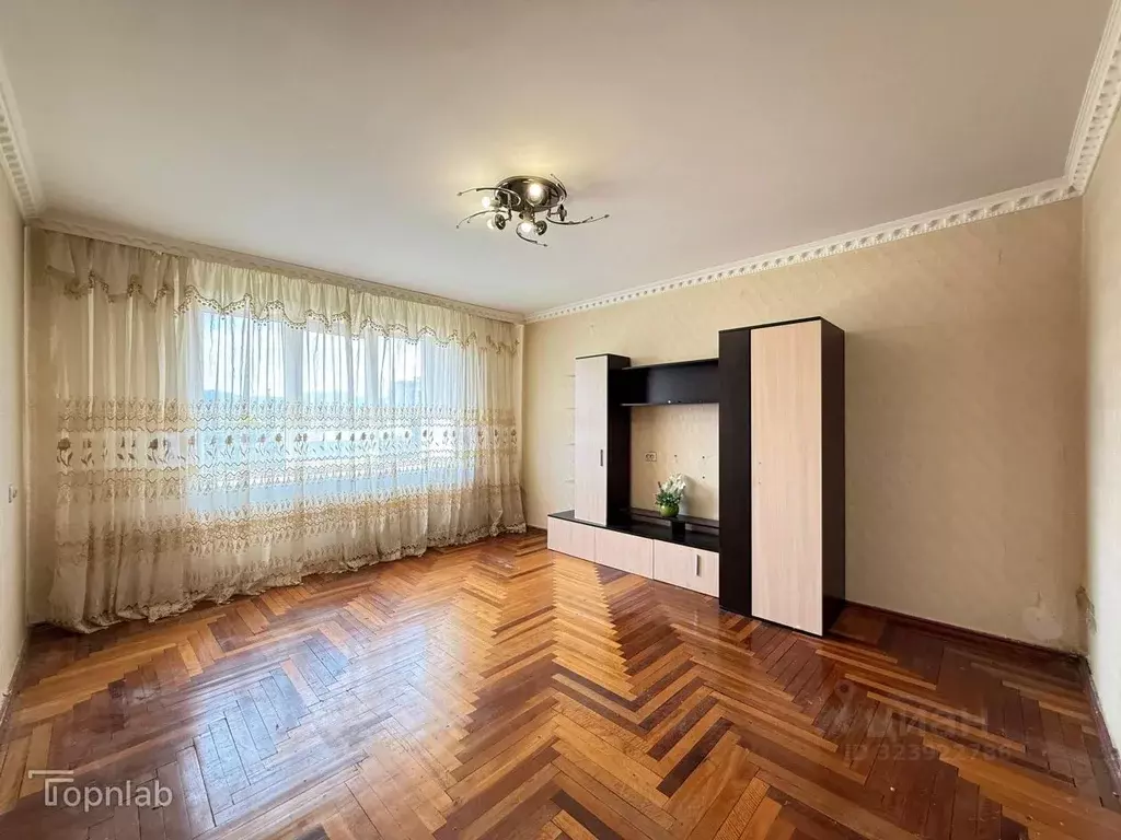 2-к кв. Кабардино-Балкария, Нальчик ул. Шогенова, 8 (53.0 м) - Фото 1