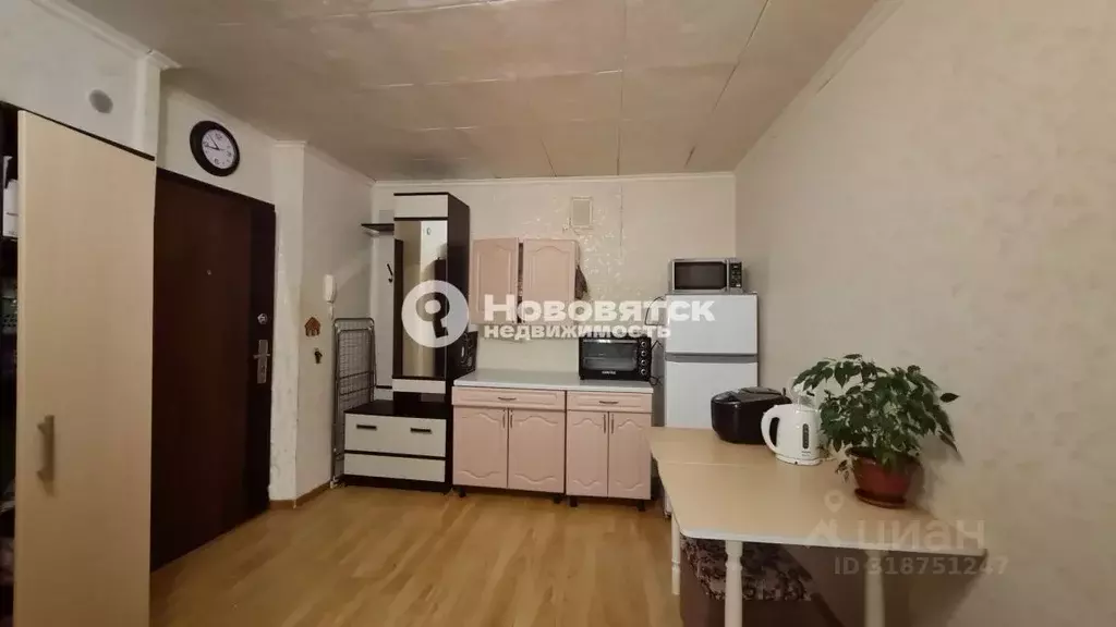 Комната Кировская область, Киров ул. Красина, 52к2 (16.3 м) - Фото 1