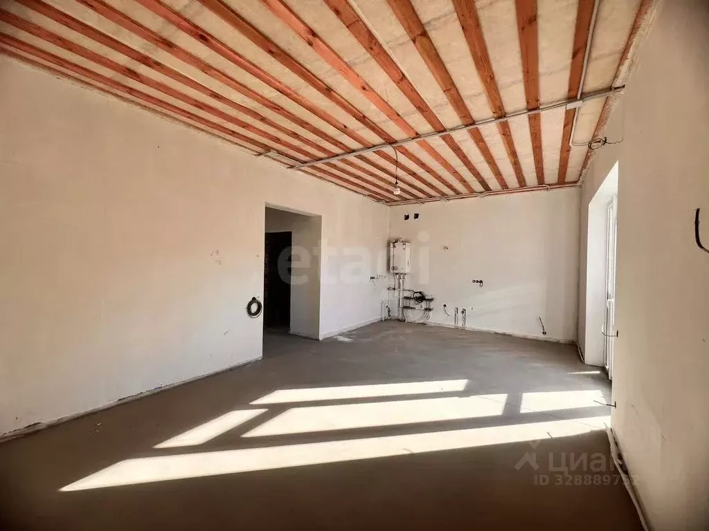 Дом в Ростовская область, Таганрог 16-й пер. (100 м) - Фото 1