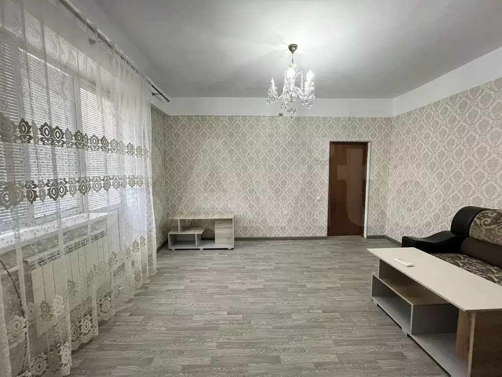 1-к. квартира, 45 м, 4/9 эт. - Фото 1
