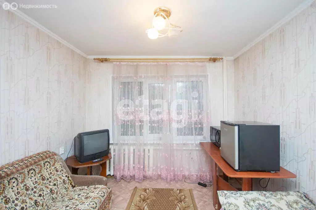 1-комнатная квартира: Тюмень, улица Мельникайте, 113 (15.4 м) - Фото 1