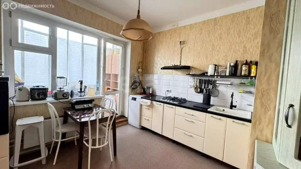 3-комнатная квартира: Якутск, 203-й микрорайон, 12 (85.1 м) - Фото 0