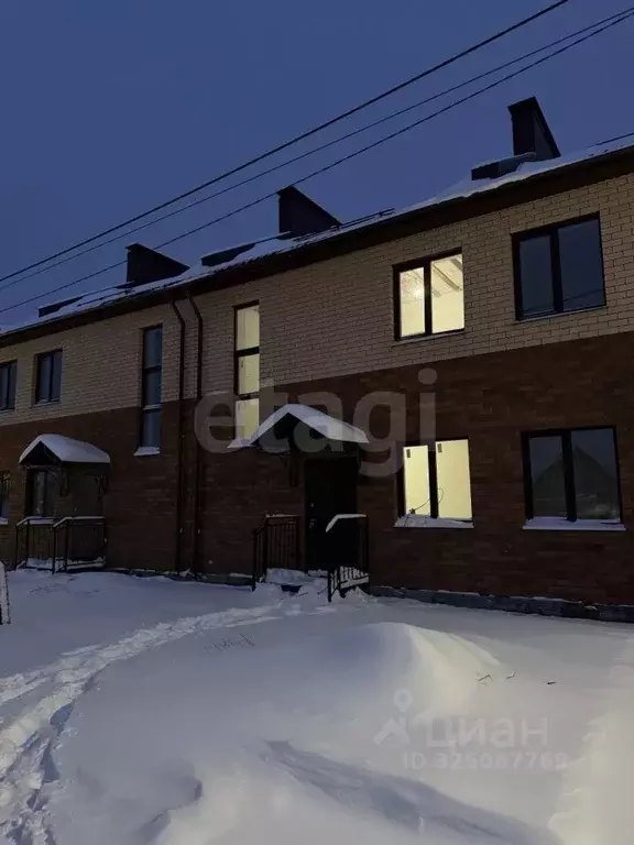 Таунхаус в Башкортостан, Уфа городской округ, с. Нагаево Нагаевская ... - Фото 1