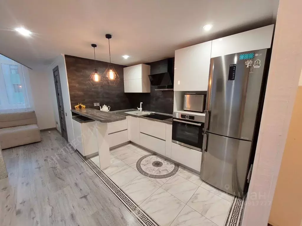 2-к кв. Башкортостан, Уфа ул. Пугачева, 37А (65.5 м) - Фото 2