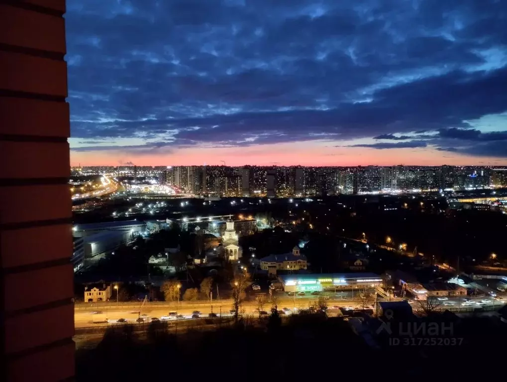 3-к кв. Ленинградская область, Мурино Всеволожский район, Новая ул., 7 ... - Фото 0