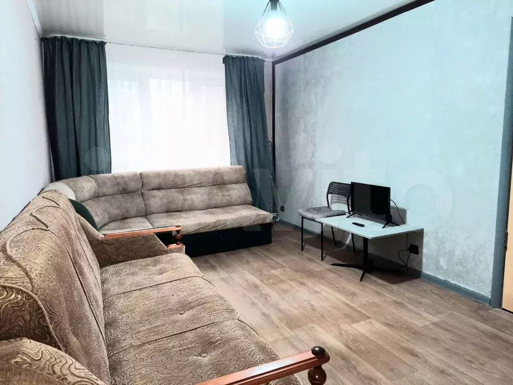 3-к. квартира, 60 м, 1/5 эт. - Фото 0