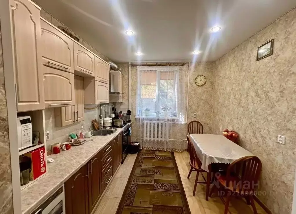 Дом в Белгородская область, Губкин Лесная ул., 4 (286 м) - Фото 1