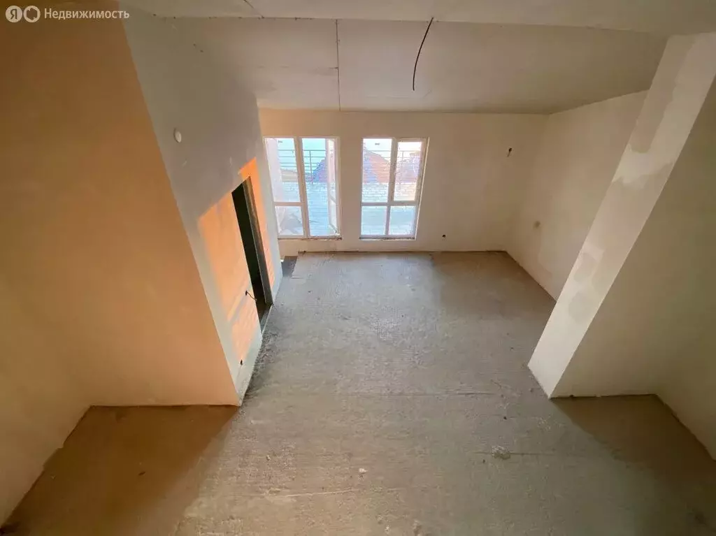 5-комнатная квартира: Севастополь, Фиолентовское шоссе, 134к6 (130 м) - Фото 0