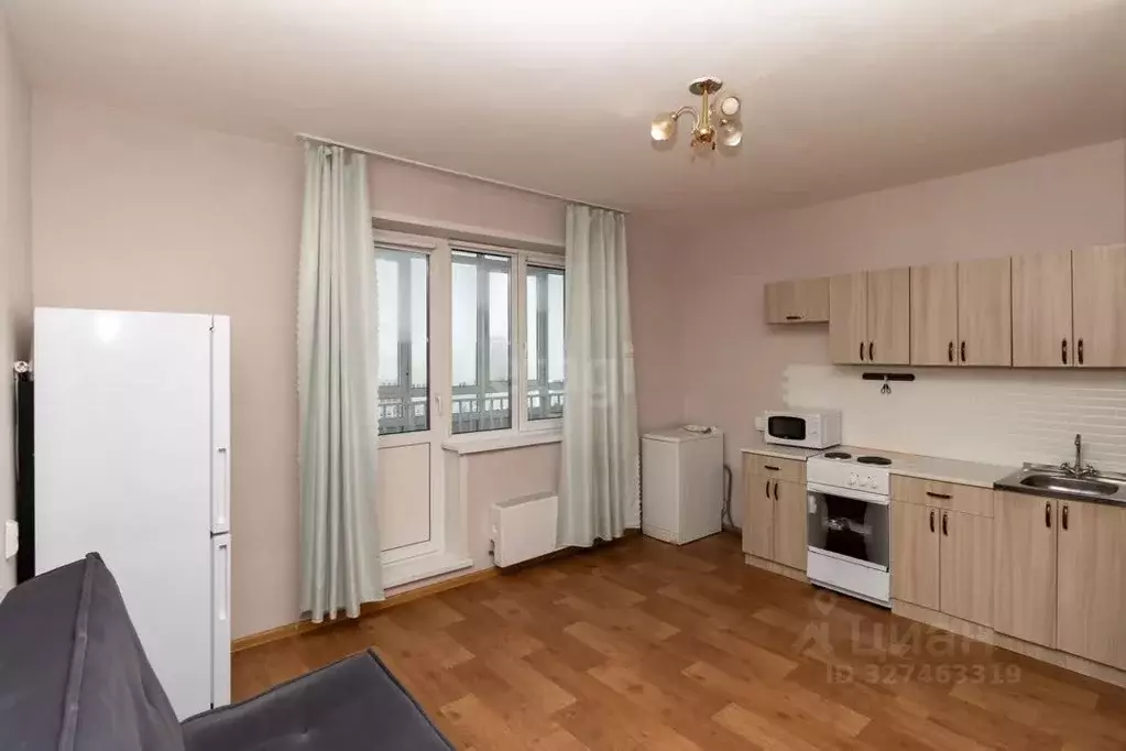 Студия Красноярский край, Красноярск ул. Партизана Железняка, 61 (24.0 ... - Фото 1