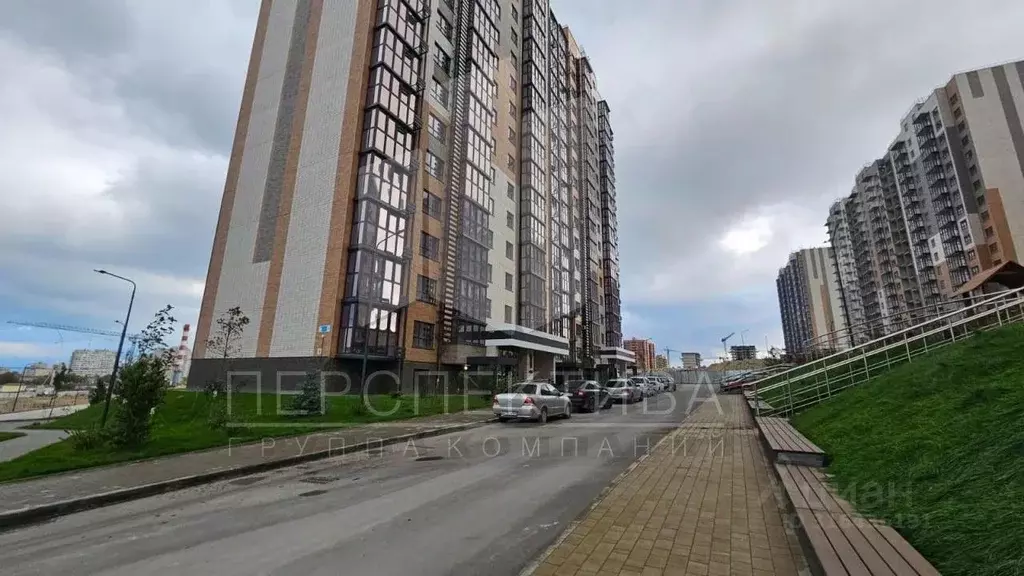2-к кв. Краснодарский край, Новороссийск ул. Имени Владимира Бута, 6 ... - Фото 0