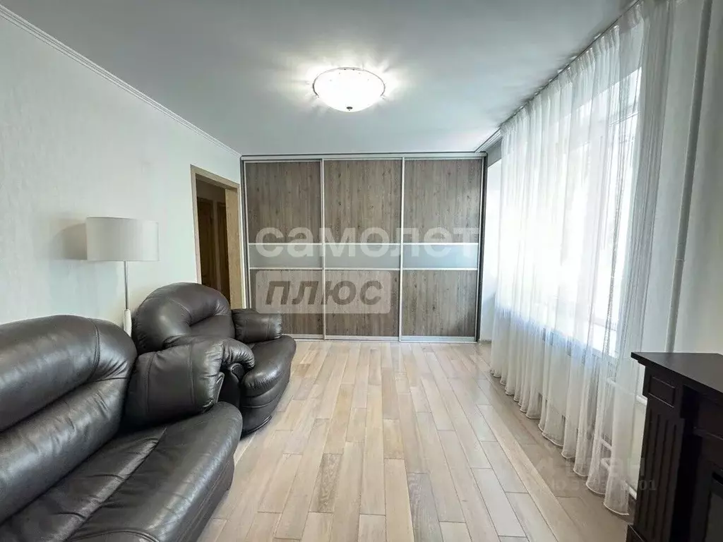 3-к кв. Москва Симферопольский бул., 16К4 (62.5 м) - Фото 2
