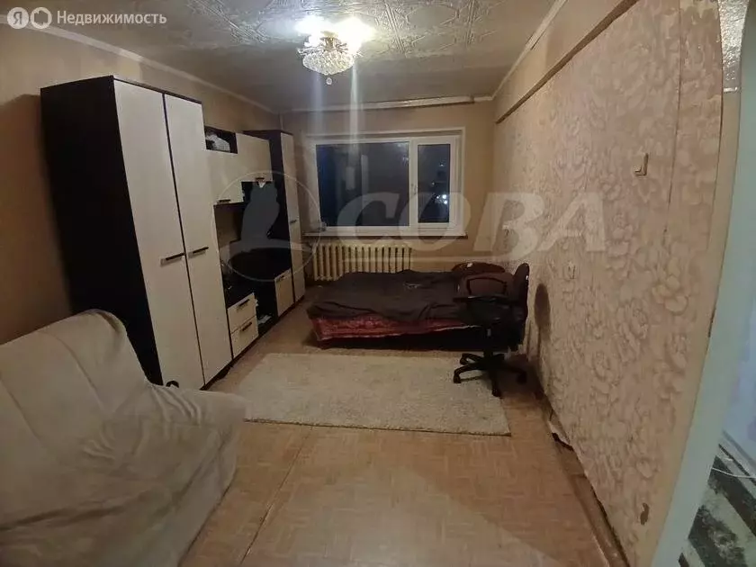1-комнатная квартира: Тобольск, 4-й микрорайон, 3 (30 м) - Фото 0