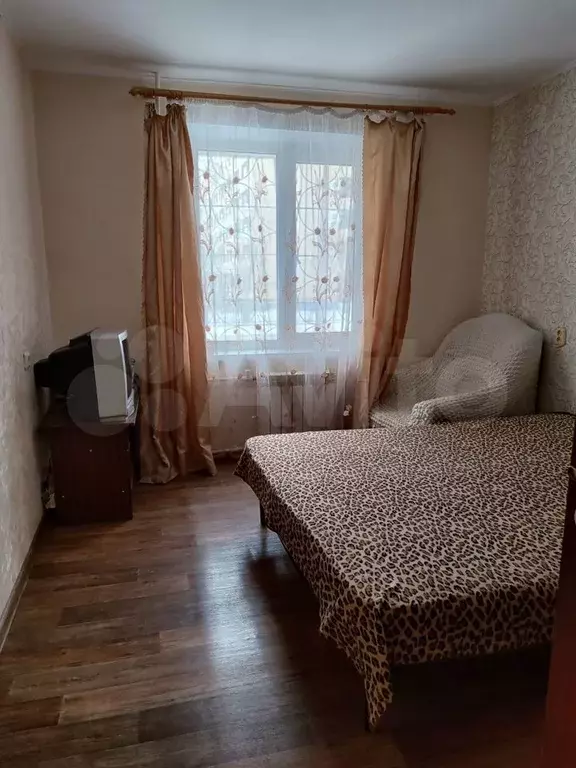 комната 14 м в 2-к, 1/9 эт. - Фото 0