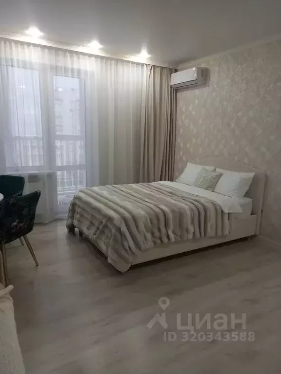 Студия Тюменская область, Тобольск 15-й мкр, 17Б (28.0 м) - Фото 0