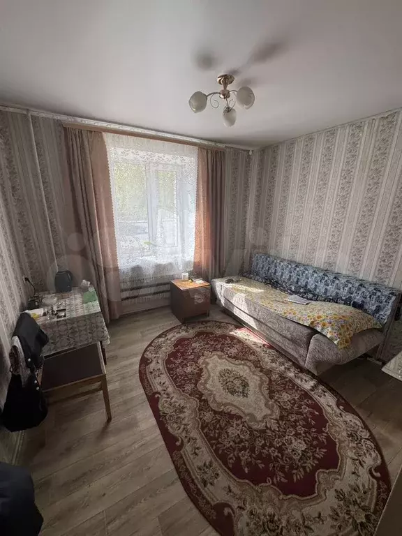 Комната 11,2 м в 4-к., 1/9 эт. - Фото 0