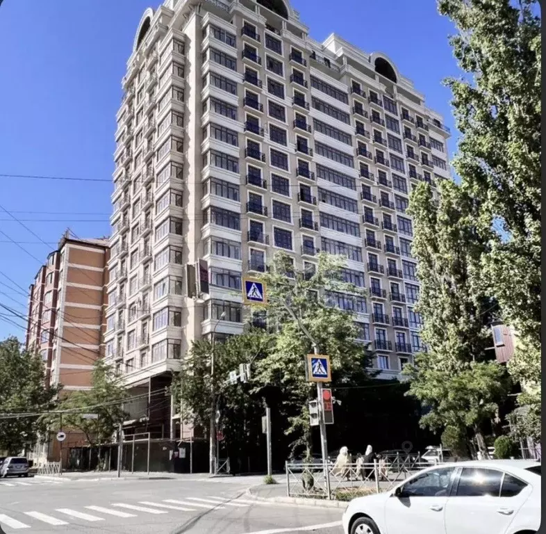 5-к кв. Дагестан, Махачкала ул. Юсупова, 34 (320.0 м) - Фото 1