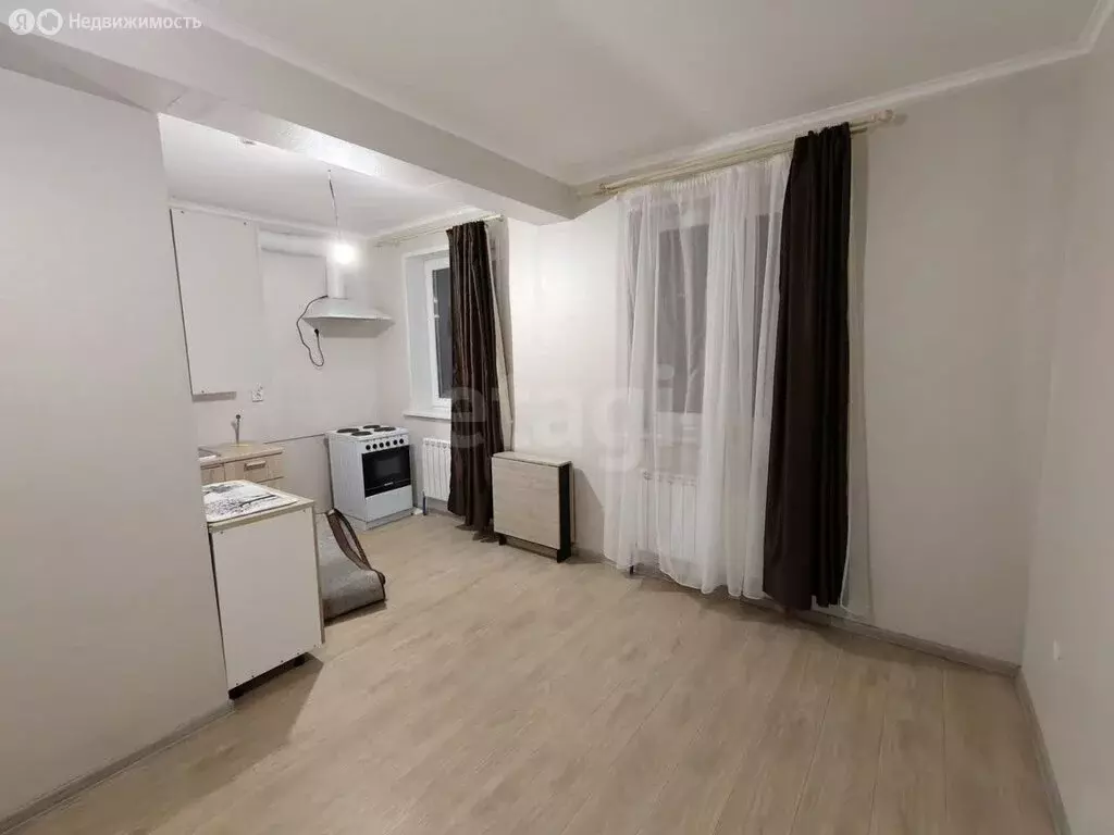 Квартира-студия: Новый Уренгой, район Южная Жилая Часть, микрорайон ... - Фото 1