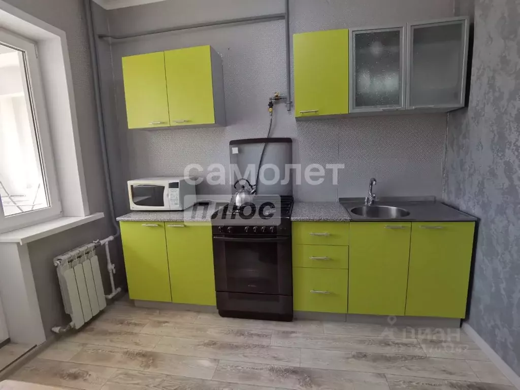 1-к кв. Астраханская область, Астрахань ул. Софьи Перовской, 91 (33.6 ... - Фото 1