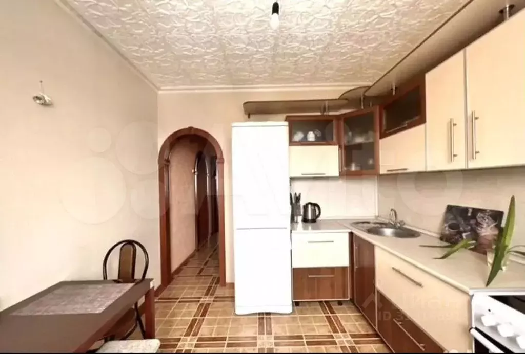 2-к кв. Курганская область, Курган Заозерный жилрайон, 1-й мкр, 23 ... - Фото 1