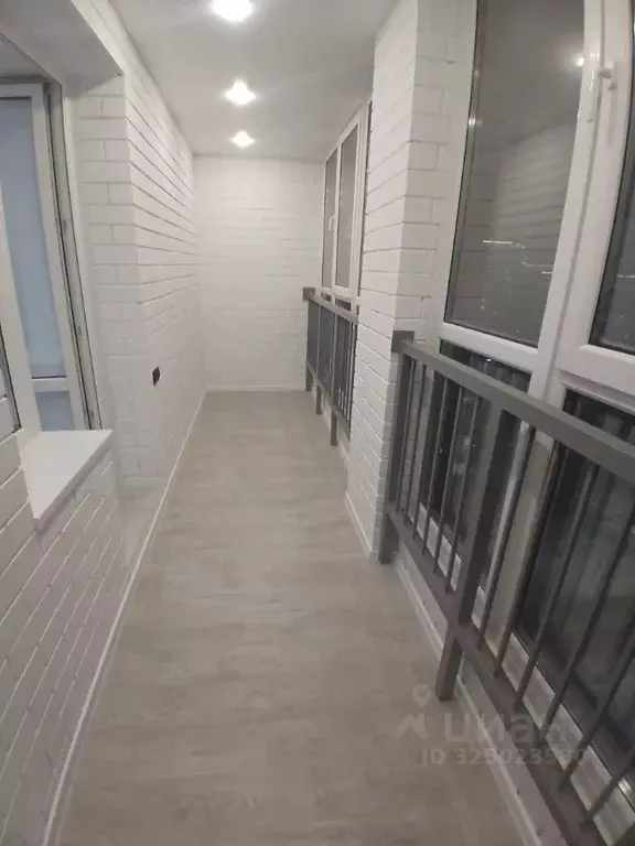 3-к кв. Алтайский край, Барнаул ул. Сергея Семенова, 14 (70.0 м) - Фото 2