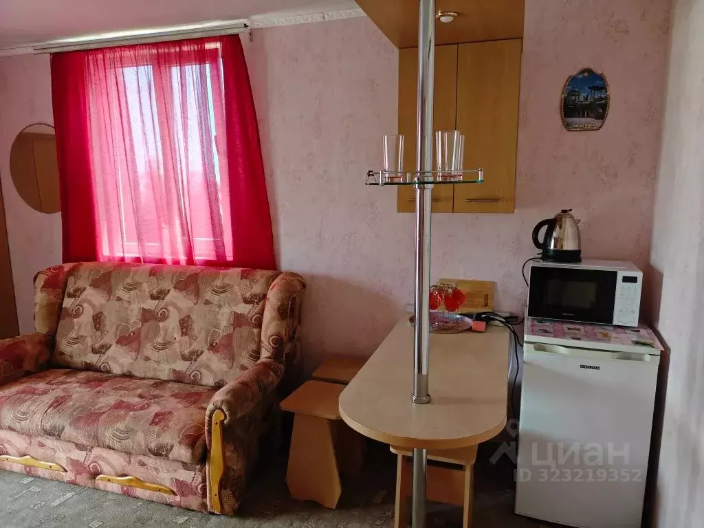 Комната Крым, Алушта ул. Горбачевой, 22 - Фото 2