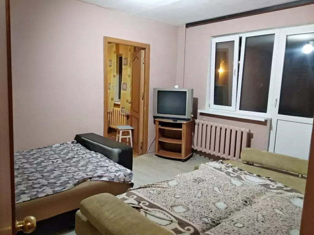 2-к кв. Тюменская область, Тюмень Полевая ул., 14 (42.0 м) - Фото 0