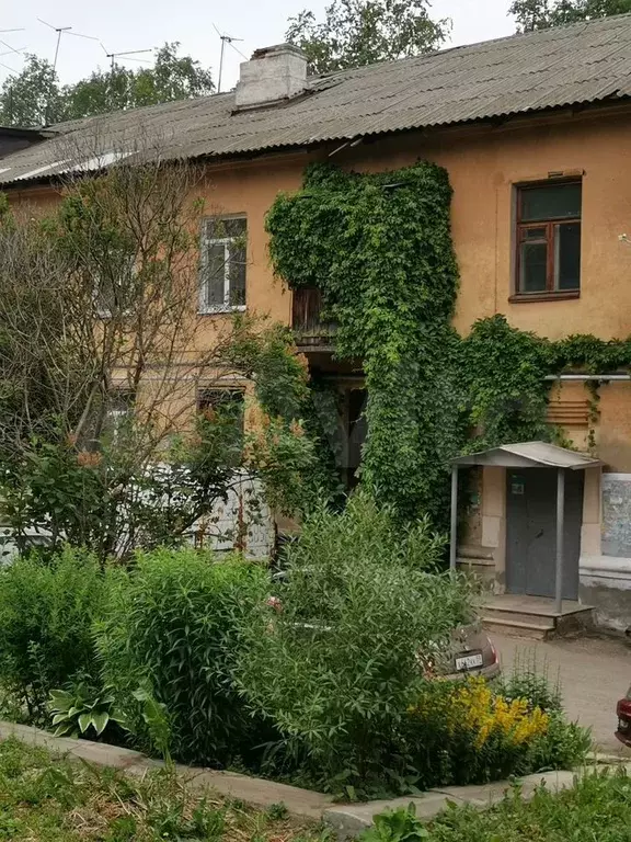 Комната 14 м в 4-к., 2/2 эт. - Фото 1