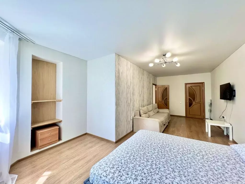 1-к кв. Татарстан, Казань ул. Баки Урманче, 10 (46.5 м) - Фото 1