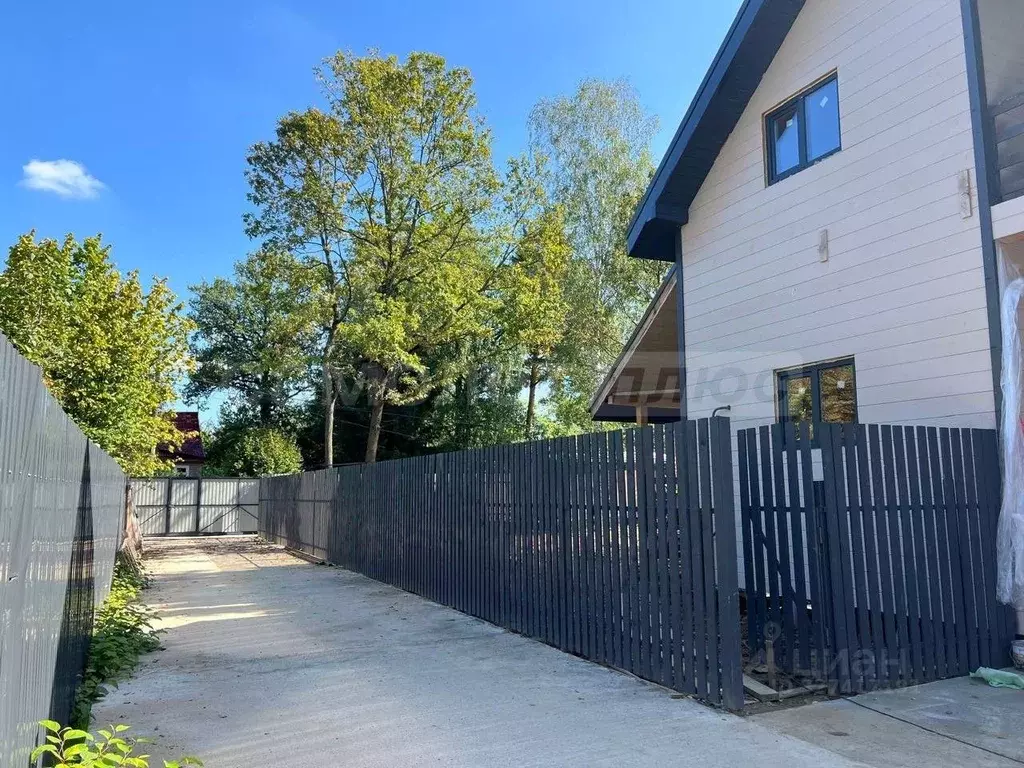 Дом в Московская область, Одинцовский городской округ, с. Жаворонки, ... - Фото 2