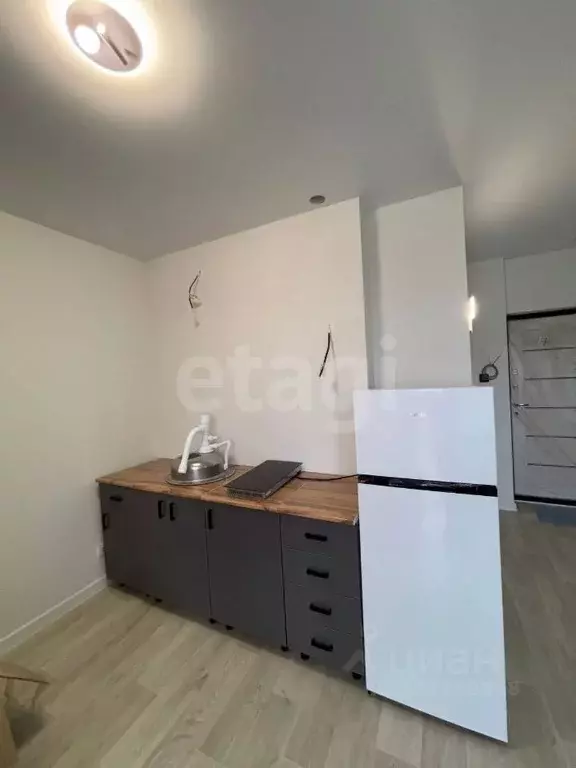 Студия Хабаровский край, Хабаровск Краснодарская ул., 40В (25.0 м) - Фото 1