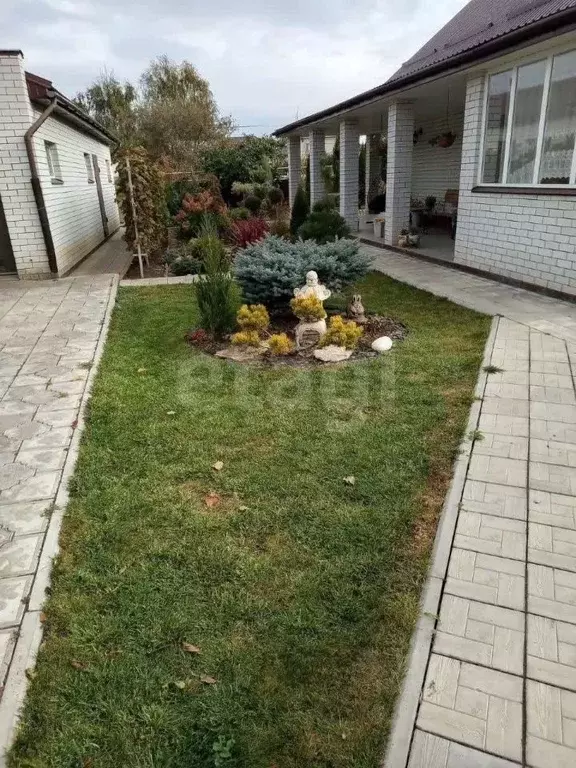 Дом в Саратовская область, Энгельс муниципальное образование, ... - Фото 1