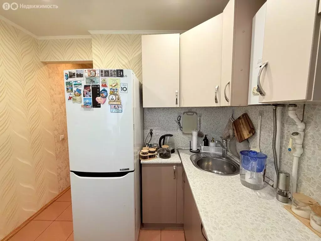 1-комнатная квартира: Валдай, улица Труда, 41А (30 м) - Фото 1