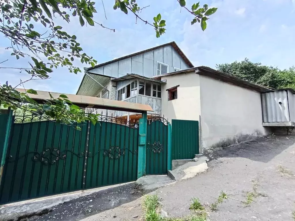 Дом в Воронежская область, Рамонский район, Айдаровское с/пос, с. ... - Фото 1