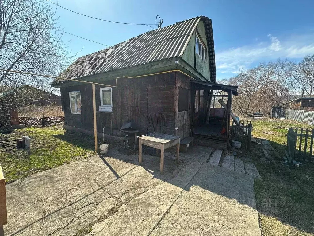Дом в Кемеровская область, Новокузнецк Загородная ул., 11/2 (50 м) - Фото 1