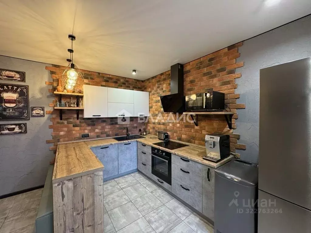 3-к кв. Владимирская область, Ковров ул. Строителей, 15 (90.0 м) - Фото 1