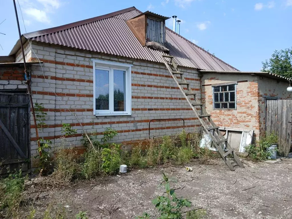 Дом в Липецкая область, Усманский район, Октябрьский сельсовет, с. ... - Фото 0