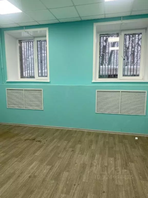 Помещение свободного назначения в Коми, Печора г. Печора муниципальное ... - Фото 0