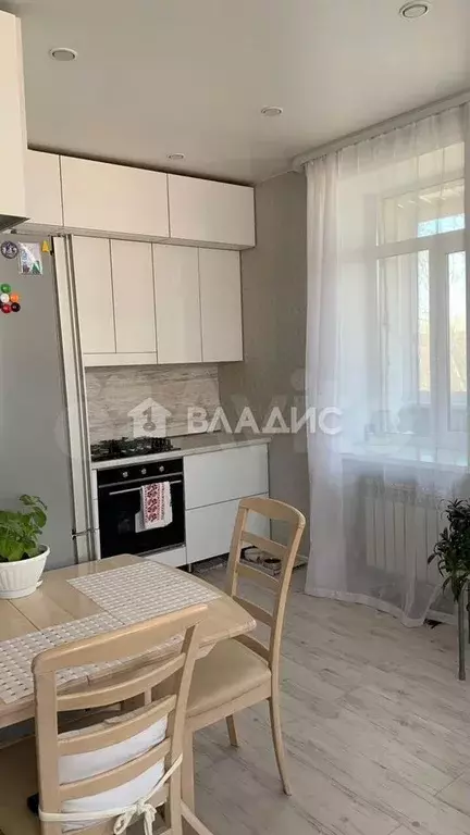 3-к. квартира, 62,5 м, 4/4 эт. - Фото 1