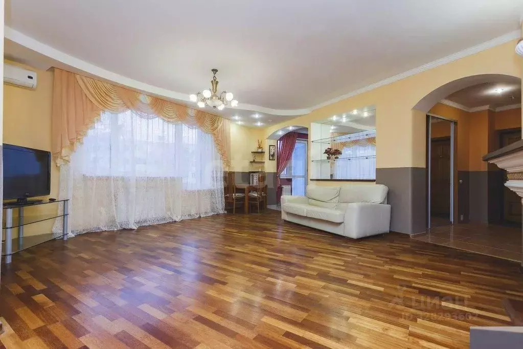 3-к кв. Башкортостан, Уфа ул. Бабушкина, 25/1 (88.0 м) - Фото 1