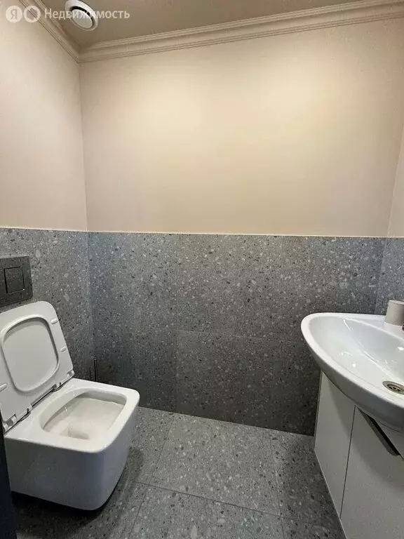 Помещение свободного назначения (225 м) - Фото 0
