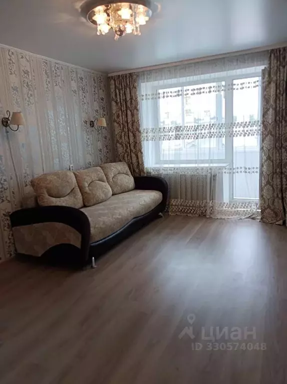 3-к кв. Пермский край, Кунгур ул. Ленина, 42 (50.3 м) - Фото 1