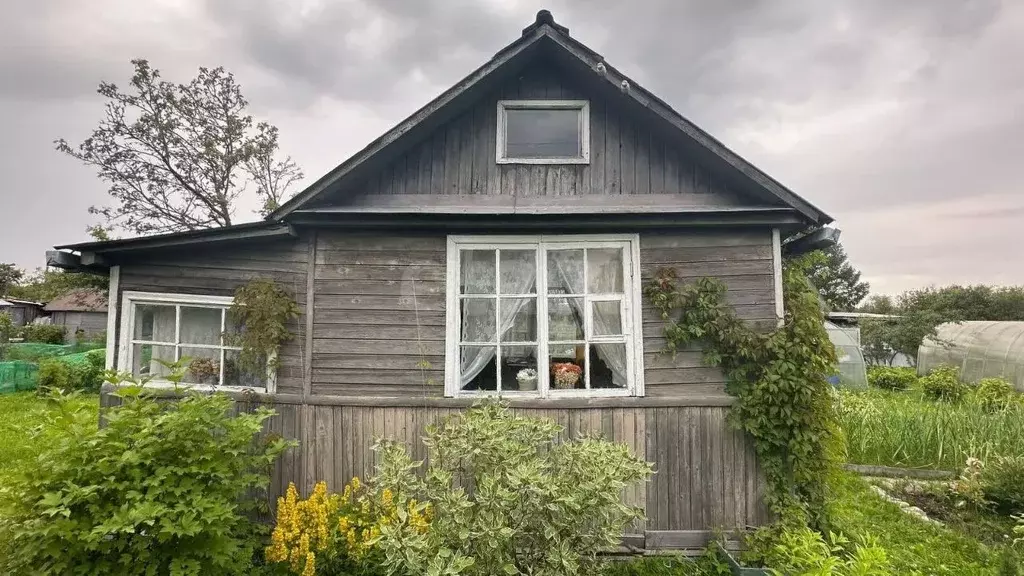 Дом в Вологодская область, Череповец ТСЛПР Госучреждений №6 СНТ, 305 ... - Фото 1