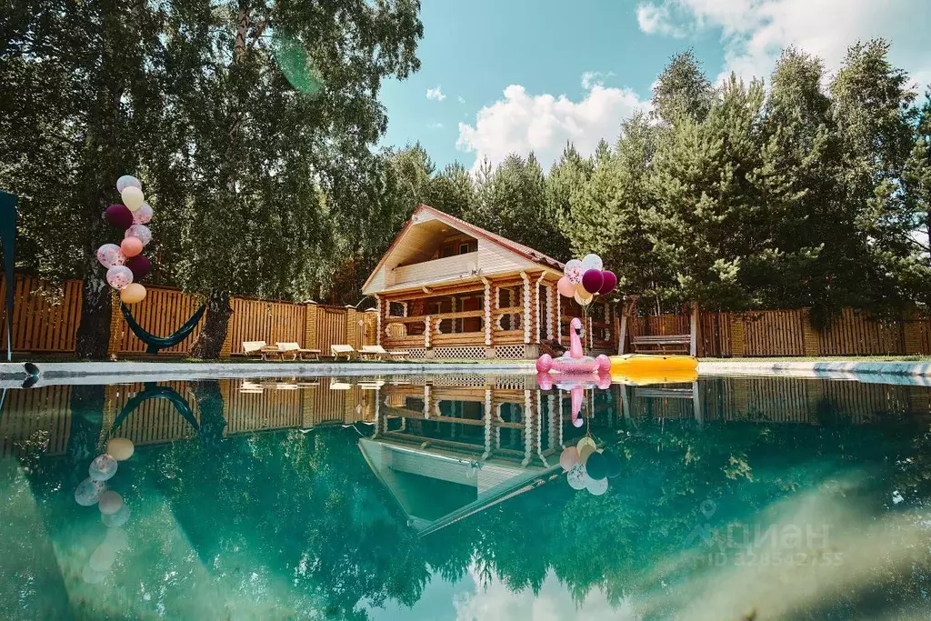 Дом в Свердловская область, Екатеринбург ул. Проезжая (100 м) - Фото 1