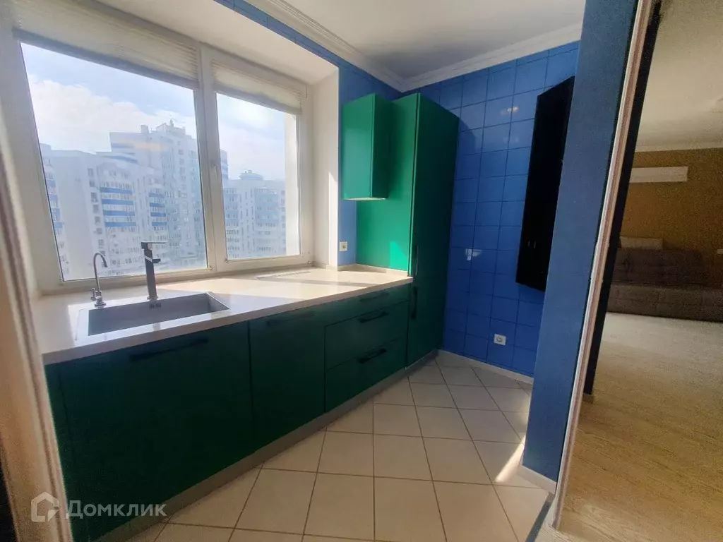 Продаётся 2-к квартира, 60.8 м - Фото 0