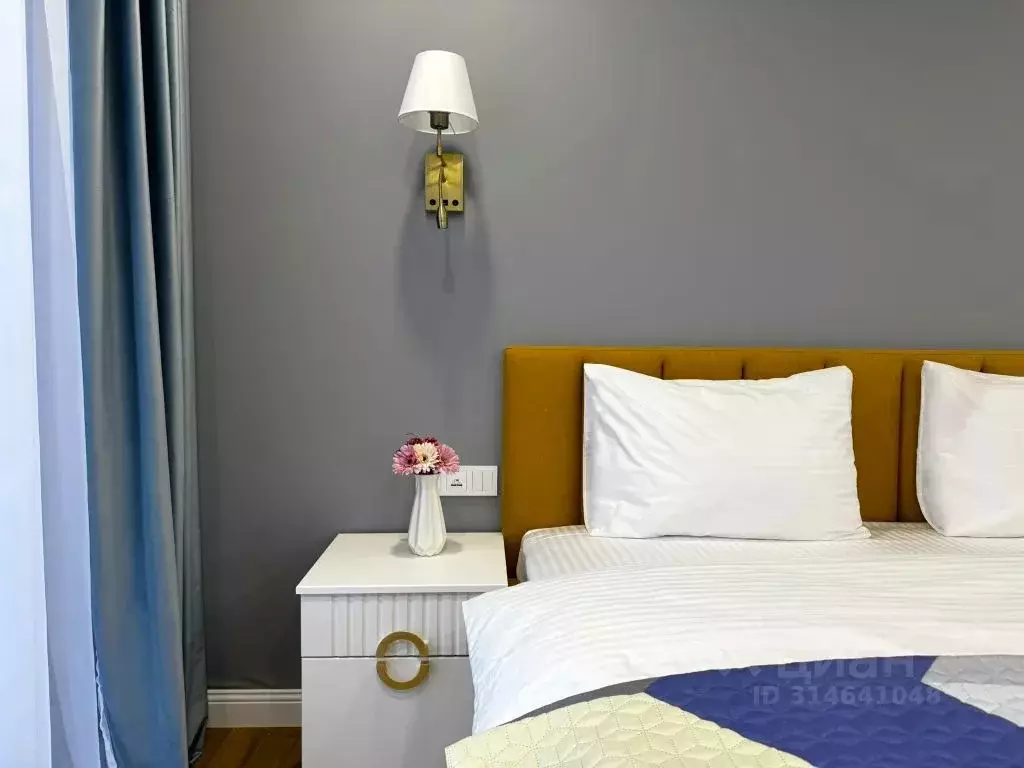 2-к кв. Калининградская область, Пионерский Октябрьская ул., 8 (60.0 ... - Фото 1