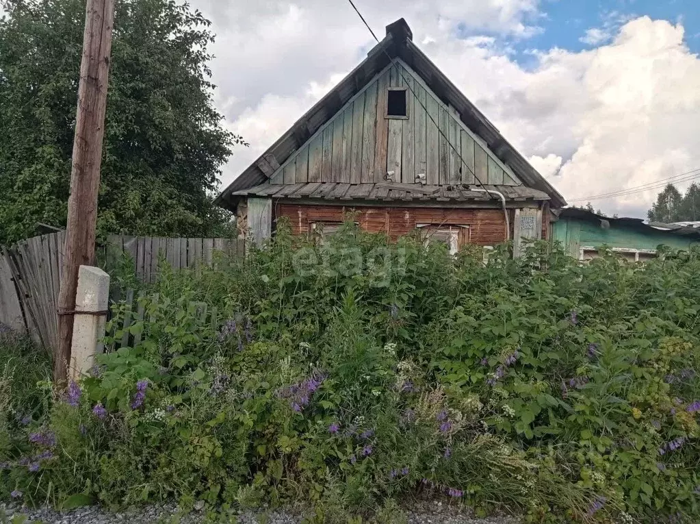 Дом в Свердловская область, Горноуральский городской округ, с. ... - Фото 1